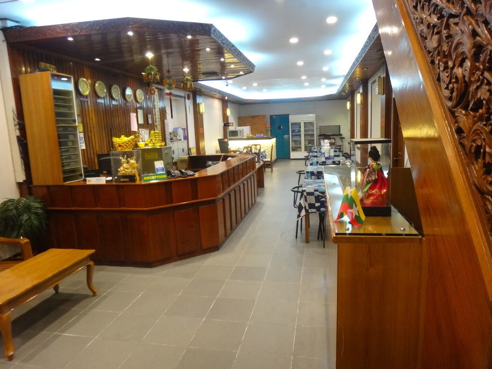 Chit Sayar Hotel Yangon Luaran gambar