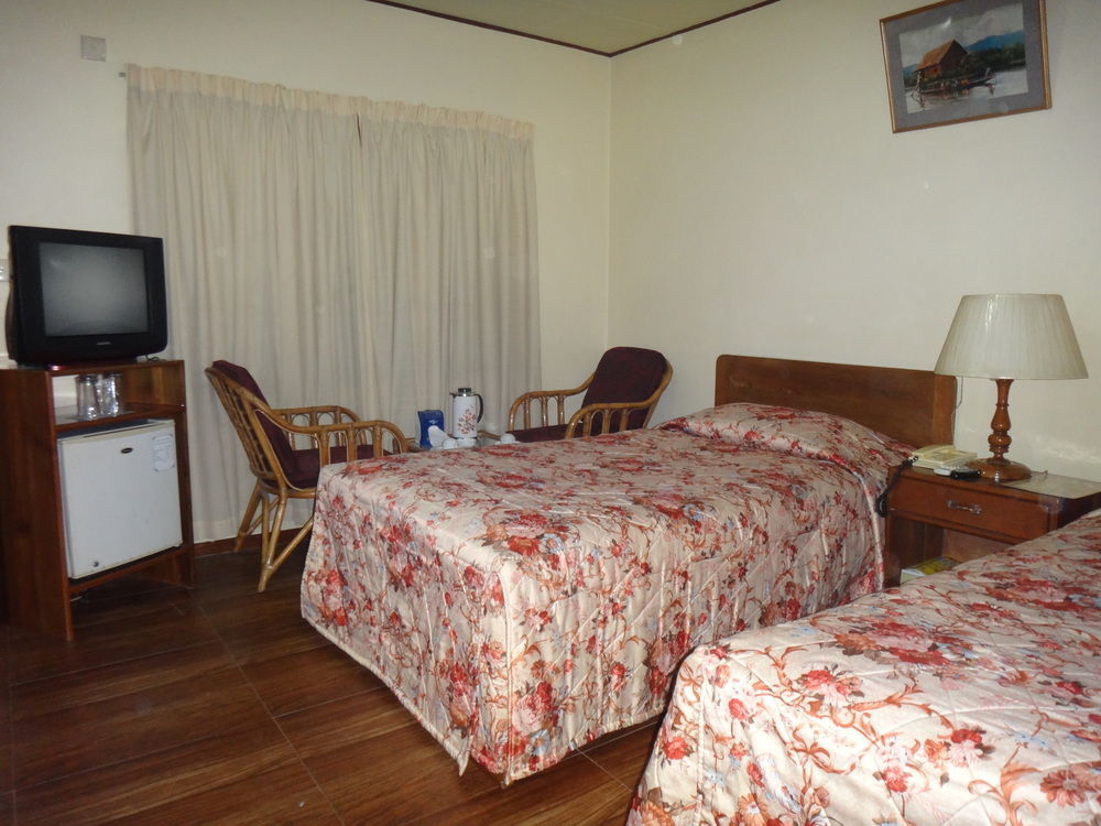 Chit Sayar Hotel Yangon Luaran gambar